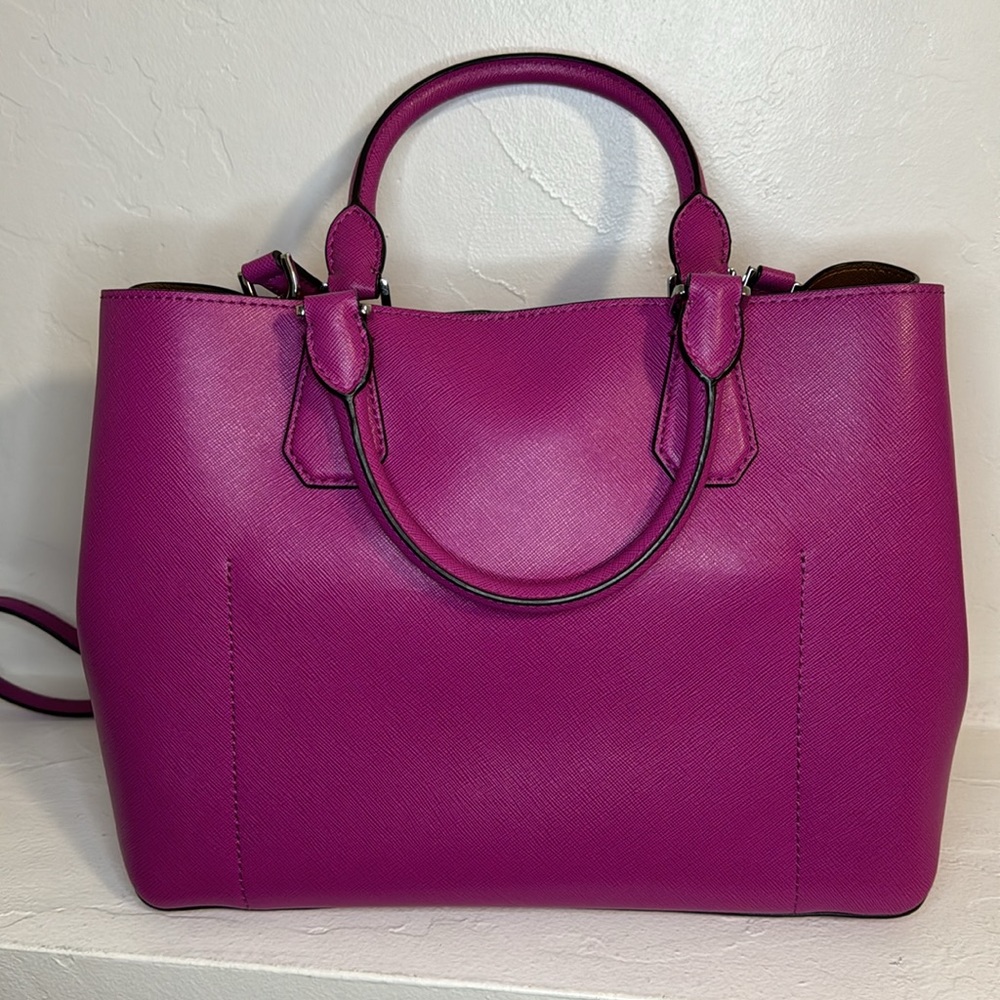 Michael Kors Greenwich fuchsia saffiano leather tote - Picture 3 of 12
